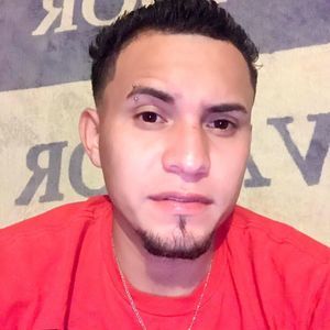 Meet your Posher, Chavarria